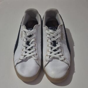 PUMA Clyde Leather "Black History Month"